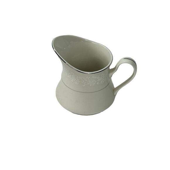 RARE Vintage Ivory Fantasy Japan China Creamer Dish Silver Trim Floral - Picture 6 of 10